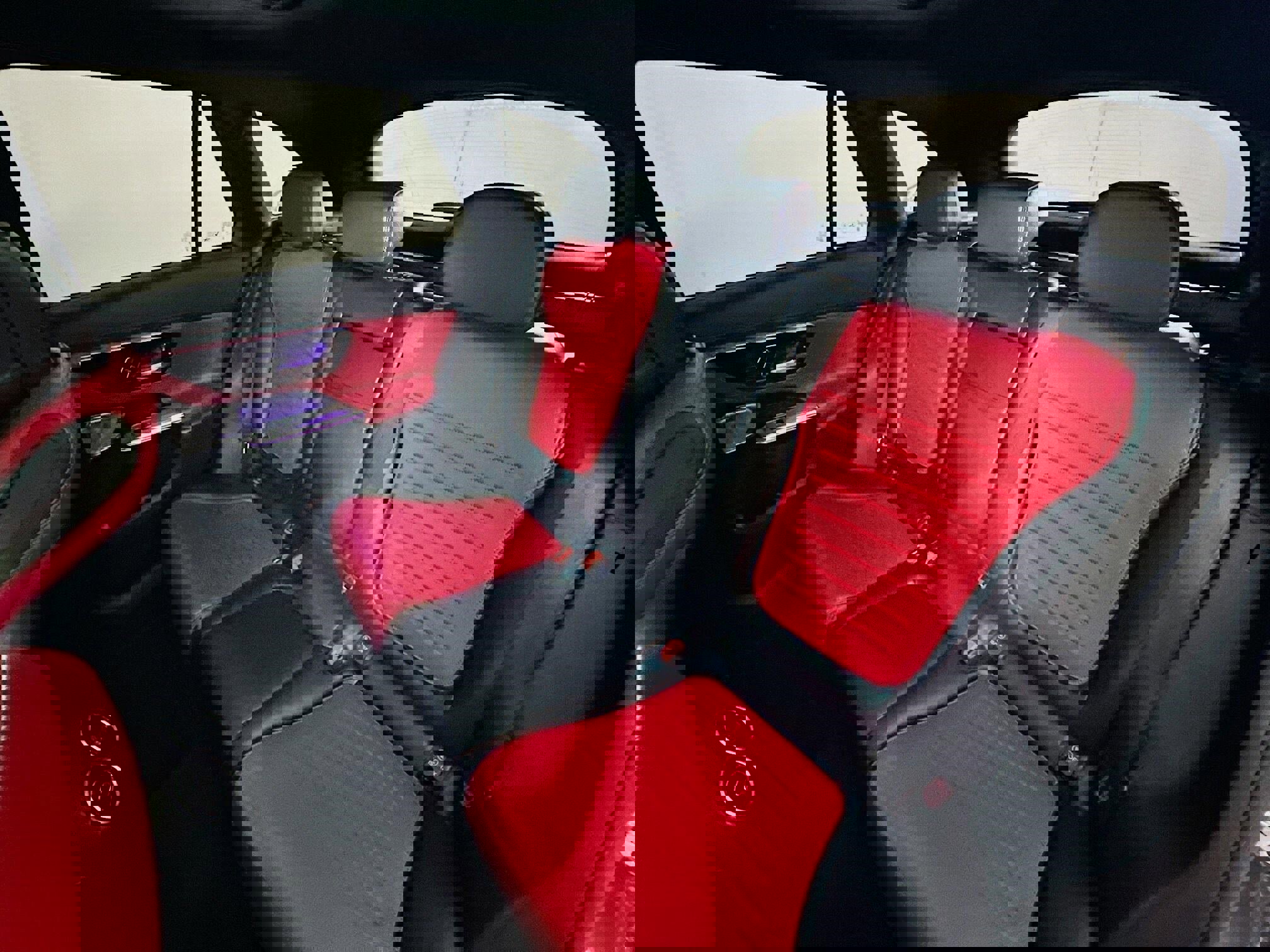 Used 2024 Mercedes-Benz GLC 43 AMG 4MATIC image 23