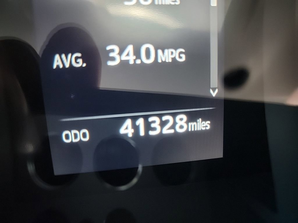 Used 2023 Toyota Camry SE image 11