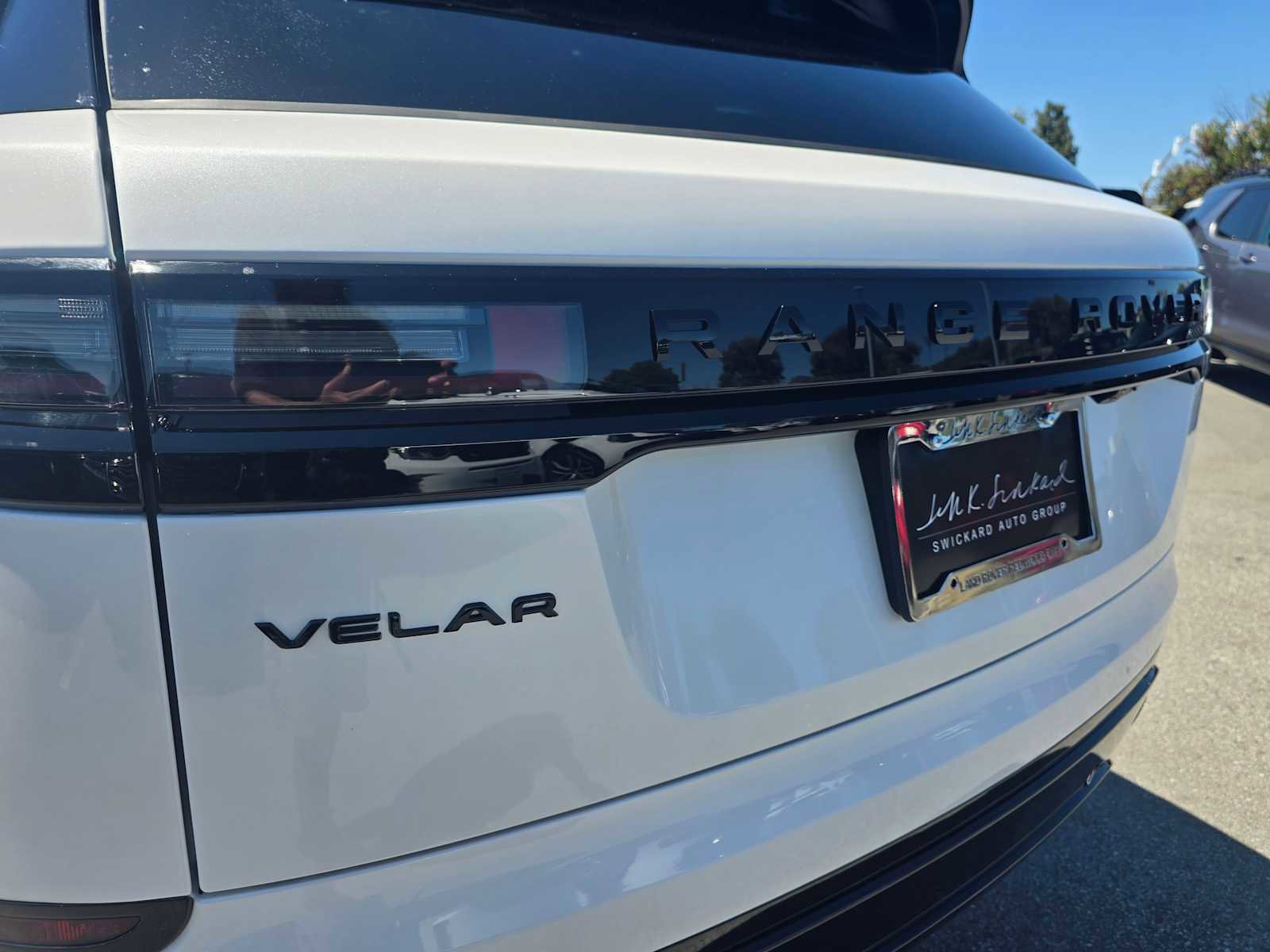 New 2026 Land Rover Range Rover Velar Dynamic SE image 15