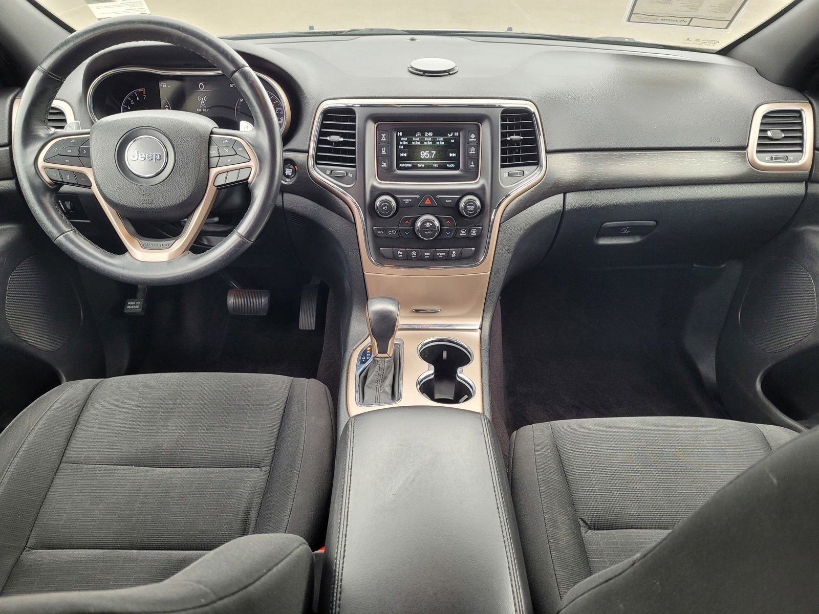Used 2017 Jeep Grand Cherokee Laredo w/ Quick Order Package 2BE RWD image 13