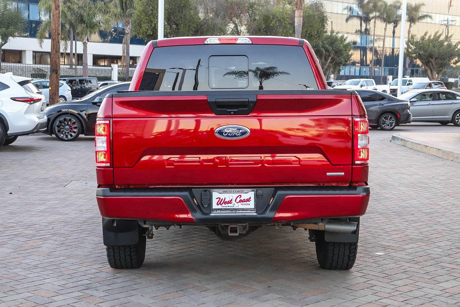 Used 2019 Ford F150 XLT w/ Equipment Group 302A Luxury image 9