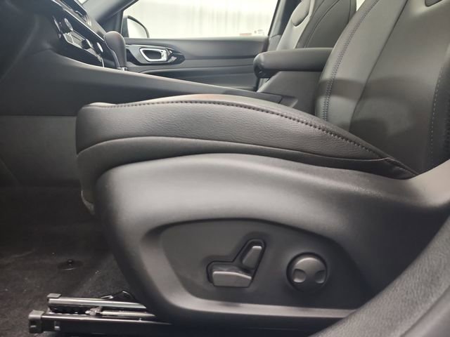 New 2026 Jeep Compass Limited w/ Sun, Sound & Navigation Group image 15