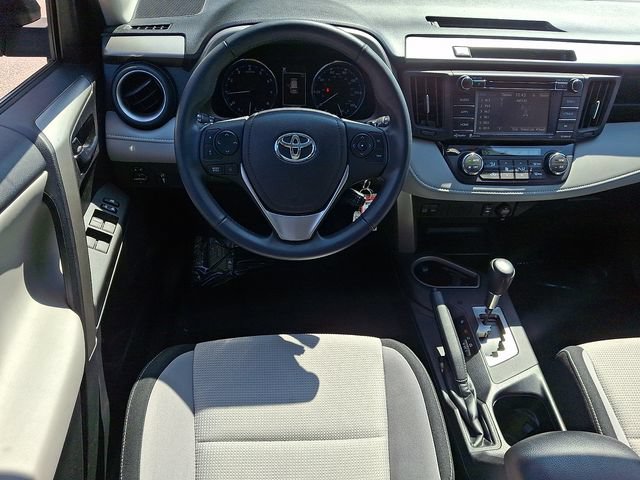 Used 2016 Toyota RAV4 XLE FWD image 13