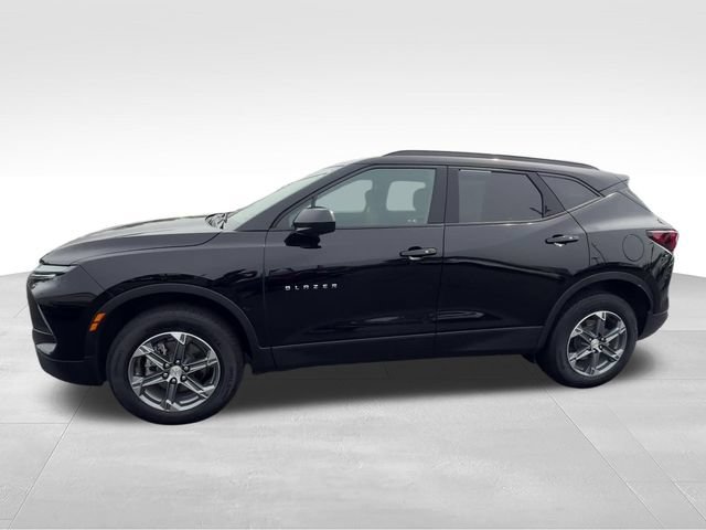 Certified 2024 Chevrolet Blazer LT w/ Convenience Package FWD video 3