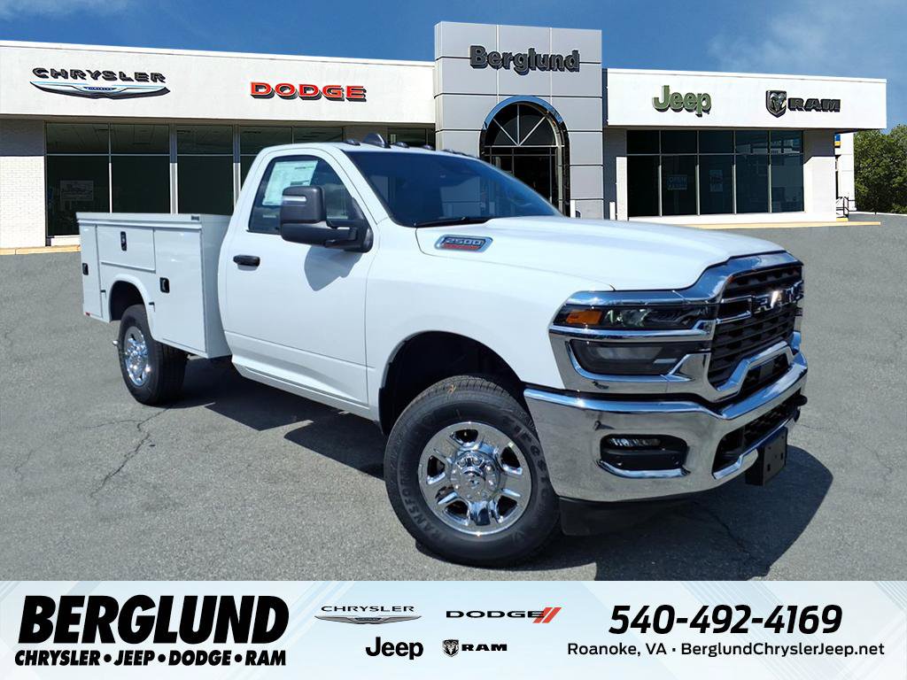 New 2026 RAM 2500 Tradesman w/ Chrome Appearance Group