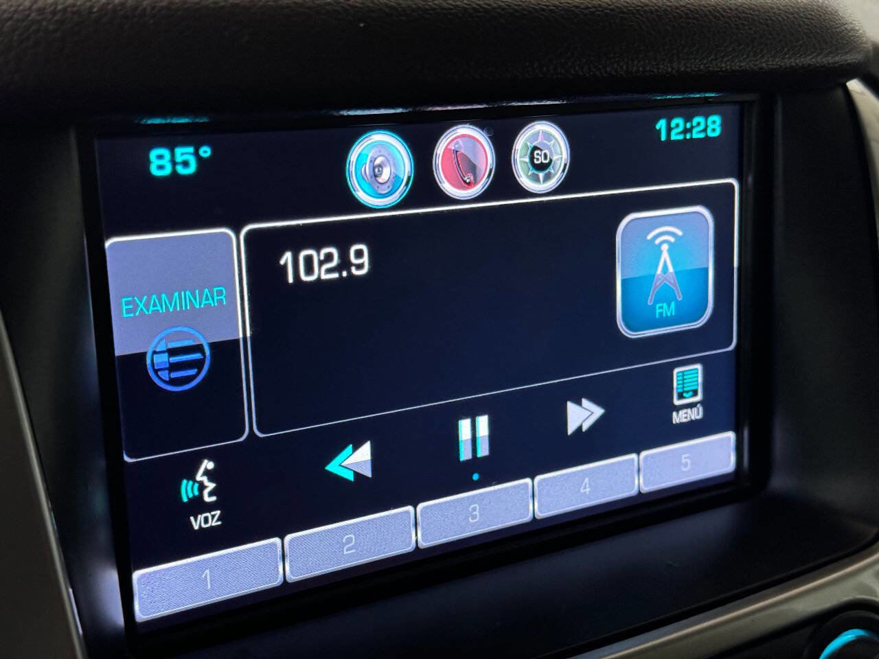 Used 2015 Chevrolet Suburban LTZ image 64