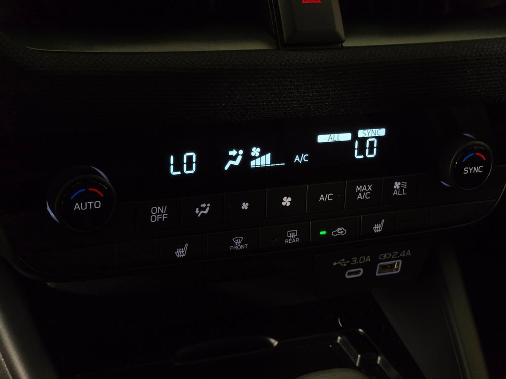 New 2026 Subaru Outback Limited AWD/4WD image 16