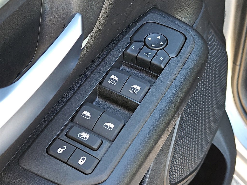 New 2026 RAM 1500 4x4 Crew Cab image 13