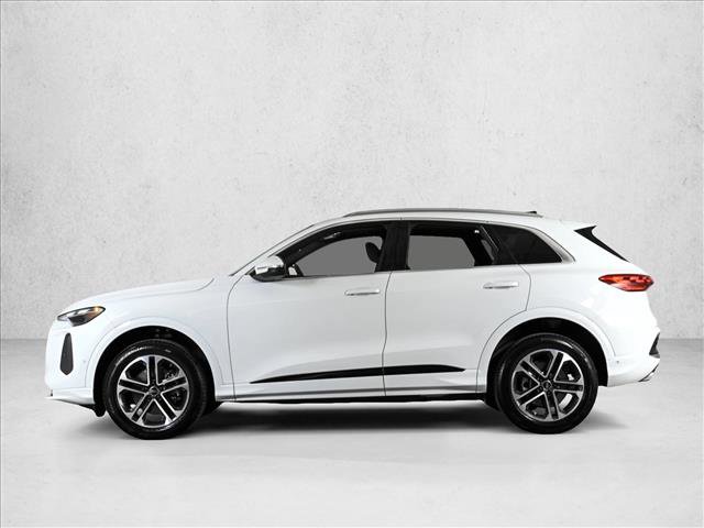 Certified 2025 Audi Q5 Premium w/ Convenience Package AWD/4WD image 9