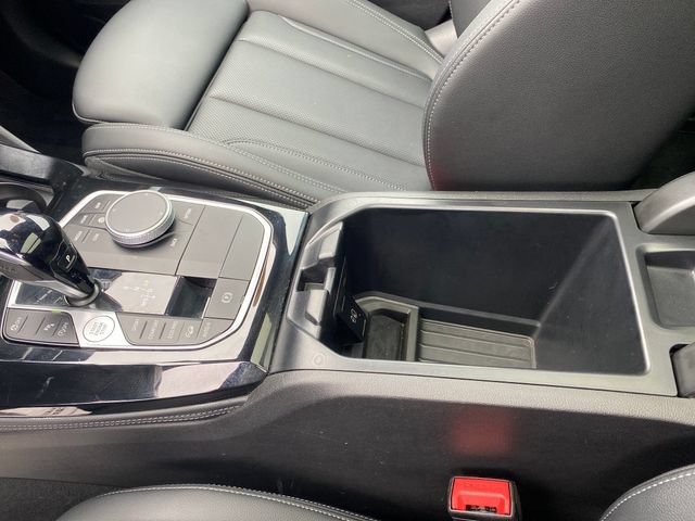 Used 2025 BMW X4 xDrive30i AWD/4WD image 15