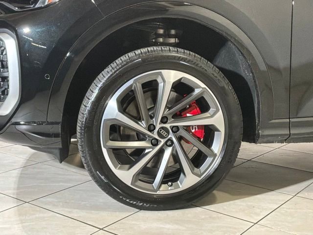 New 2025 Audi SQ5 Premium image 15
