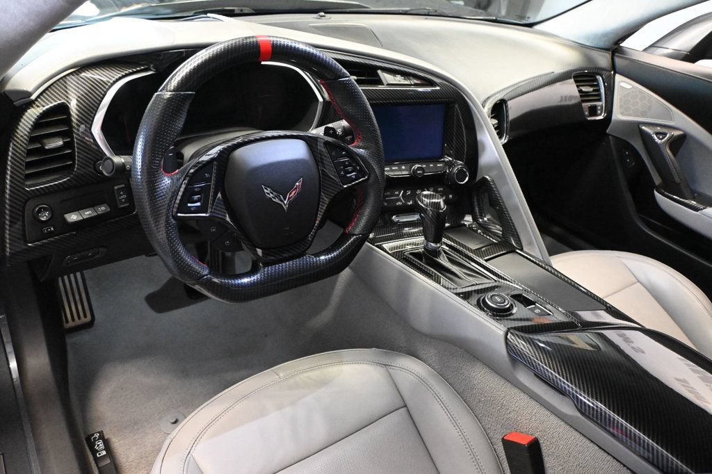 Used 2017 Chevrolet Corvette Grand Sport RWD image 12