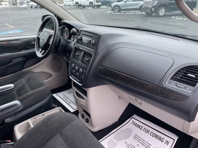 Used 2017 Dodge Grand Caravan SE w/ Power Window Group FWD image 24
