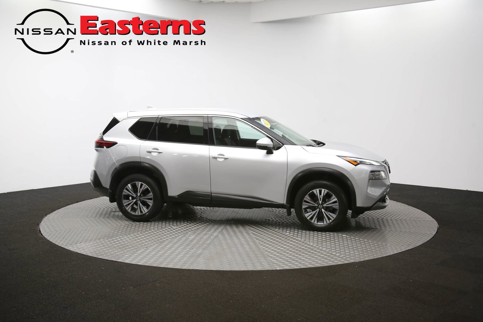 Used 2021 Nissan Rogue SV image 85