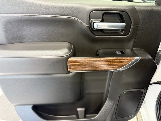 Used 2021 Chevrolet Silverado 1500 High Country w/ Z71 Off-Road Package image 19