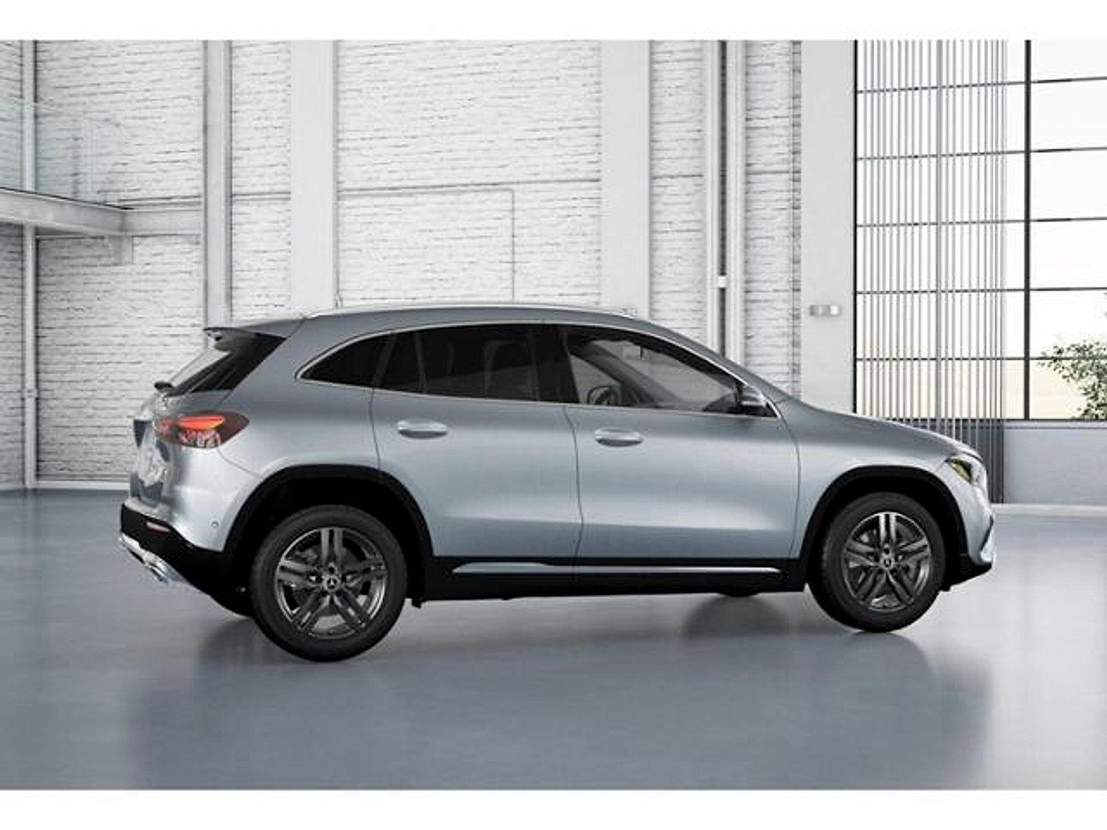 Used 2025 Mercedes-Benz GLA 250 image 17