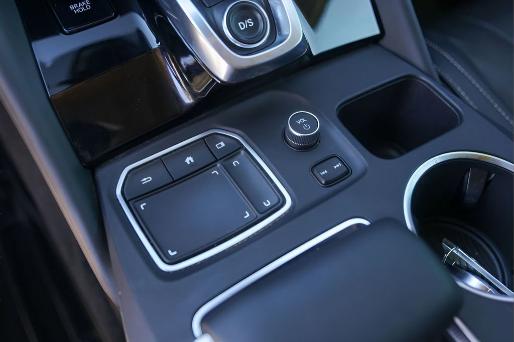 Used 2022 Acura MDX FWD w/ Technology Package image 21