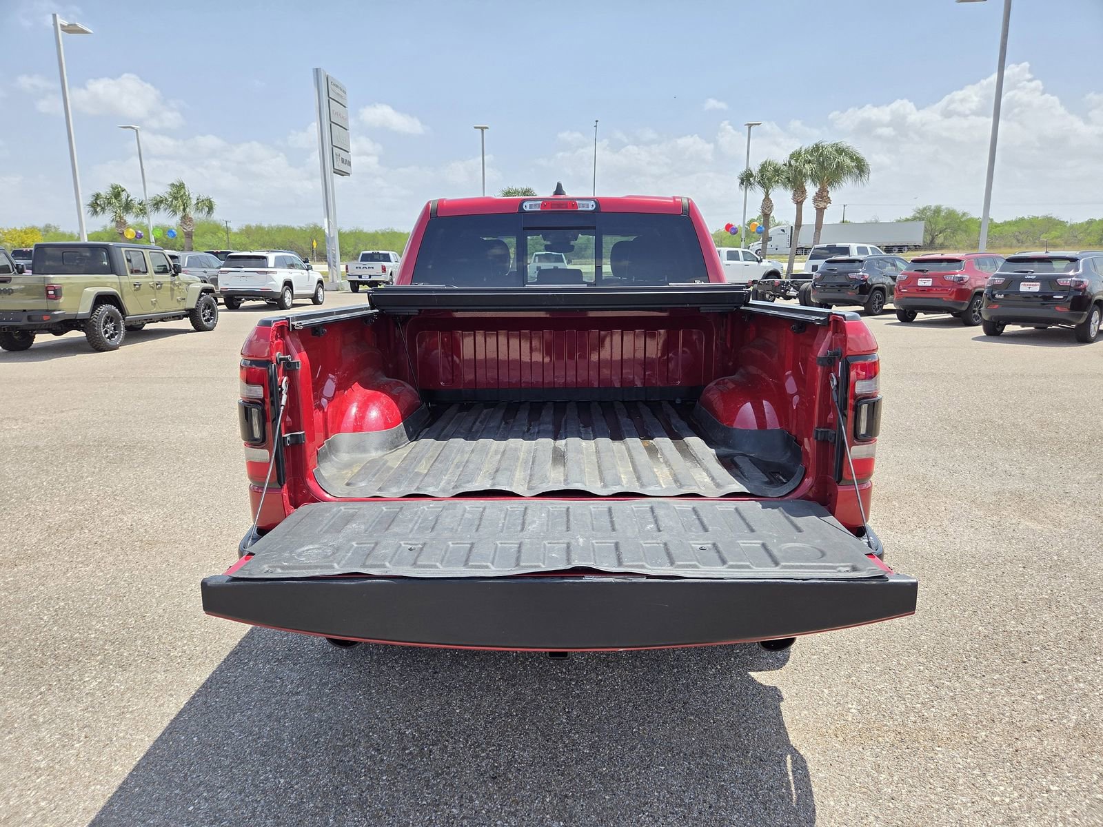 Used 2022 RAM 1500 Big Horn w/ Built-to-serve Edition AWD/4WD image 27