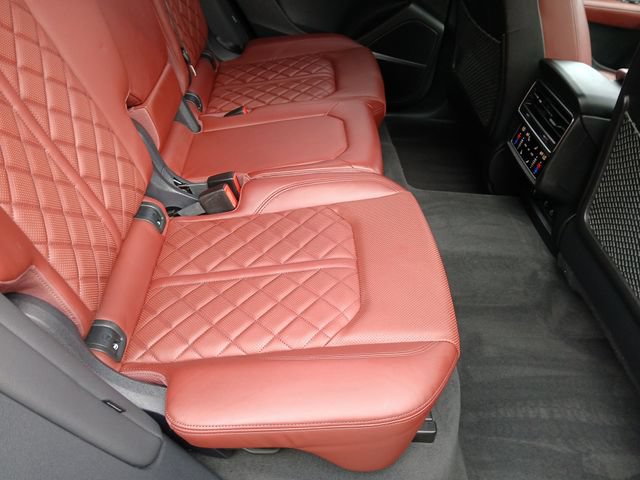 Used 2023 Audi SQ8 Premium Plus AWD/4WD image 42