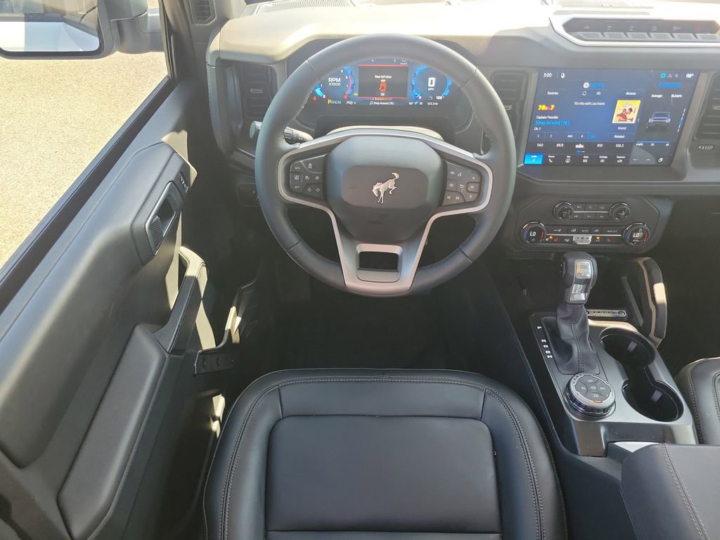 Used 2026 Ford Bronco Badlands AWD/4WD image 11