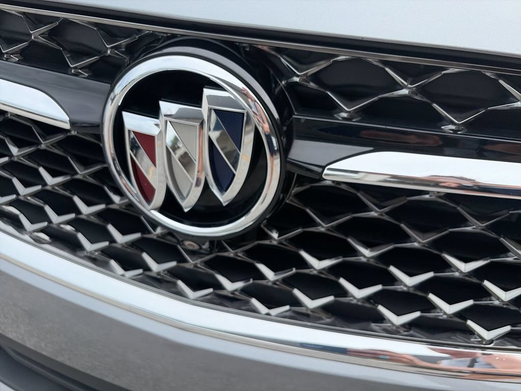 Used 2023 Buick Envision Avenir AWD/4WD image 11