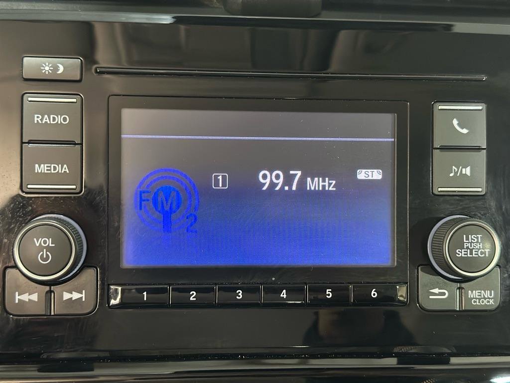 Used 2019 Honda Insight LX image 18