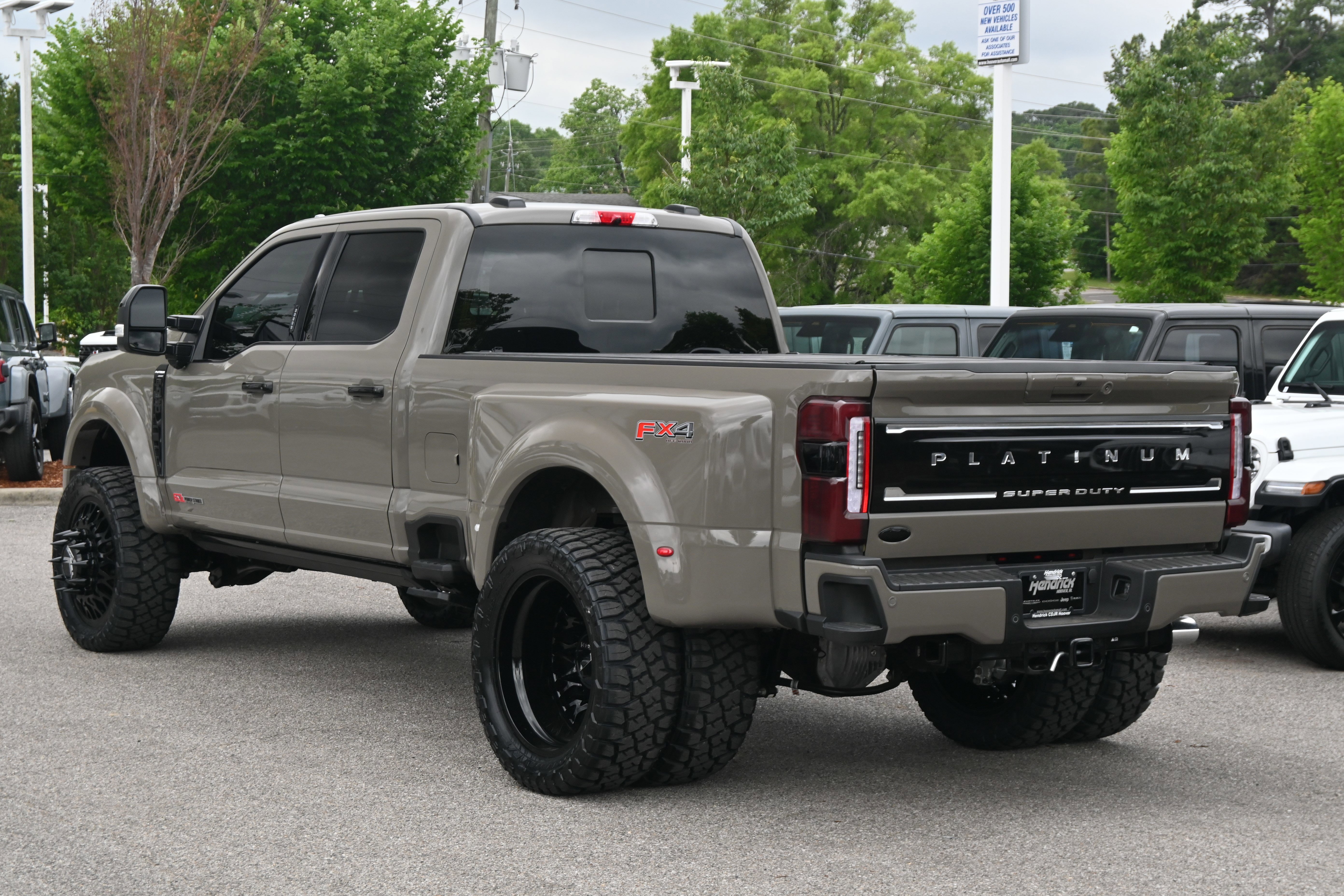 Used 2026 Ford F450 Platinum w/ Platinum Plus Package AWD/4WD image 8