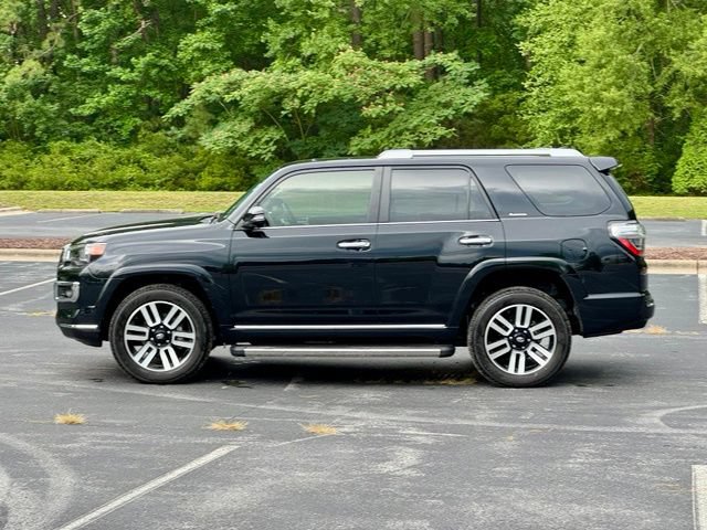 Used 2024 Toyota 4Runner Limited AWD/4WD image 3