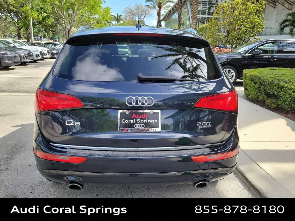 Used 2017 Audi Q5 2.0T Premium Plus w/ Technology Package AWD/4WD image 7