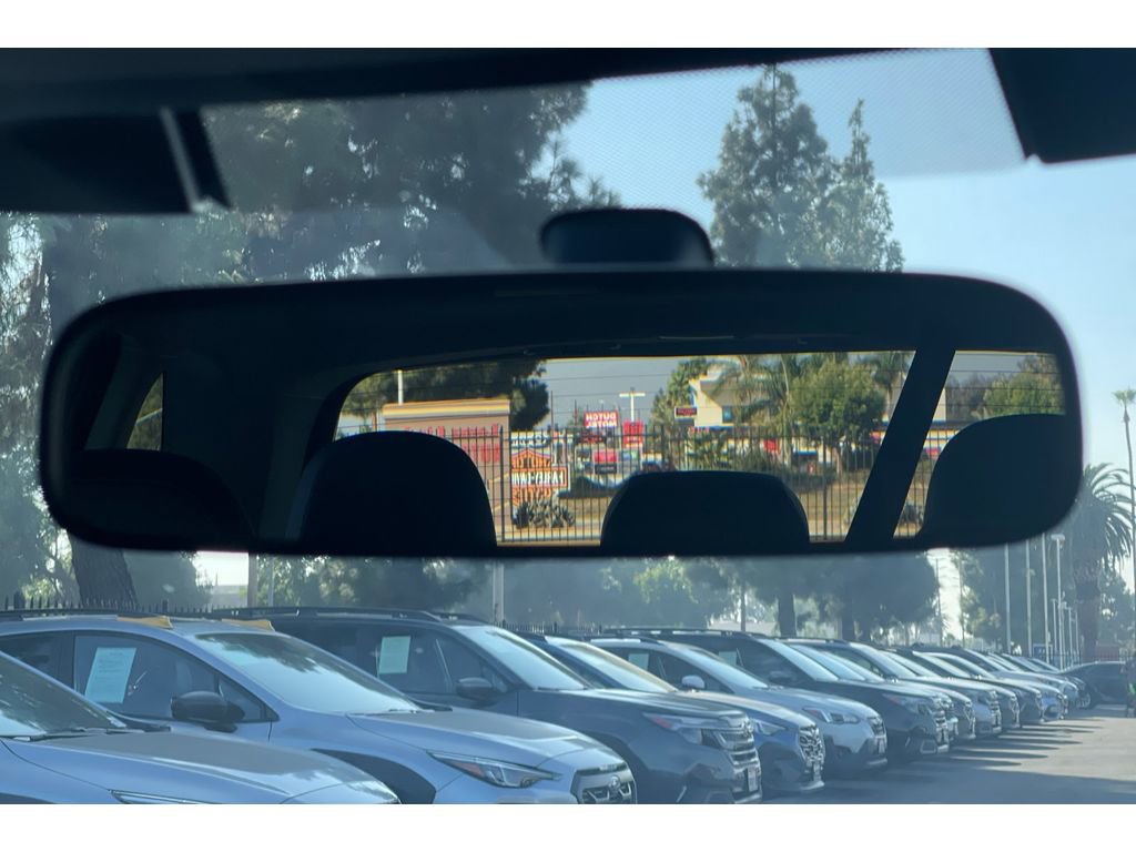 Used 2024 Subaru Forester Limited image 27