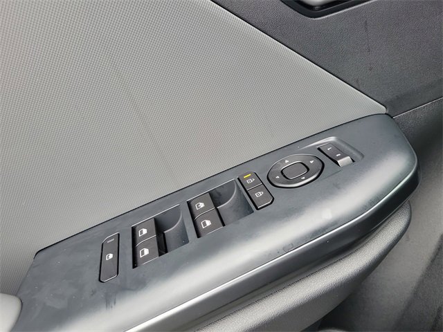 New 2025 Kia K4 LXS image 21