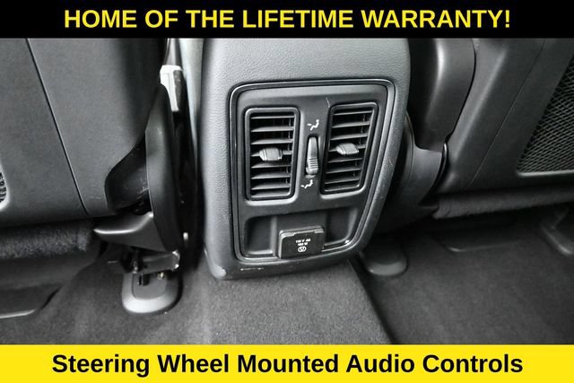 Used 2020 Jeep Grand Cherokee Altitude AWD/4WD image 41
