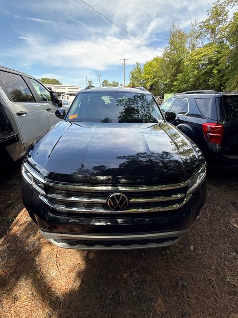 Used 2022 Volkswagen Atlas SE AWD/4WD image 2