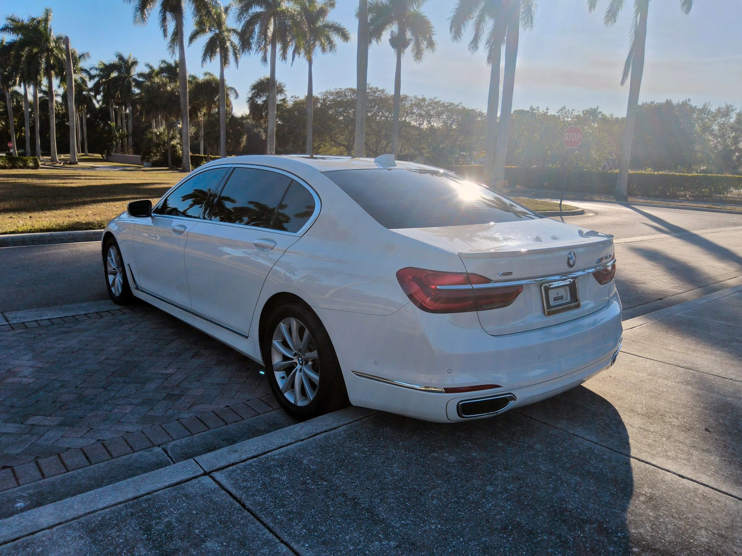 Used 2018 BMW 750i xDrive image 13