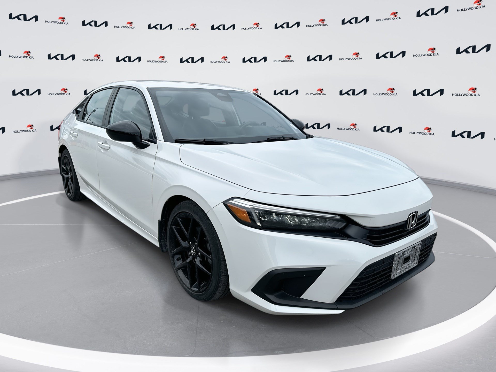 Used 2024 Honda Civic Sport image 1