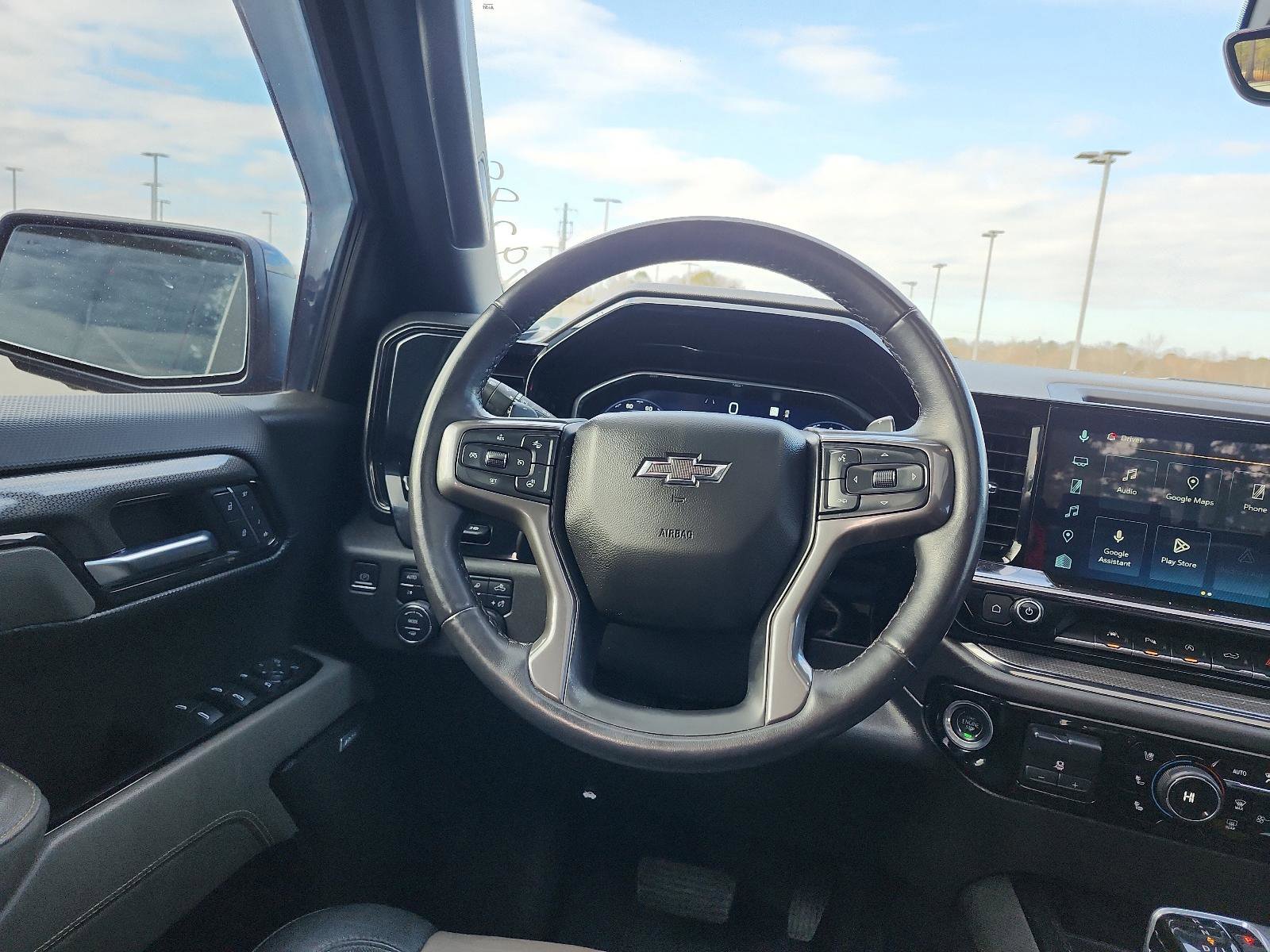 Used 2023 Chevrolet Silverado 1500 ZR2 w/ Technology Package image 18