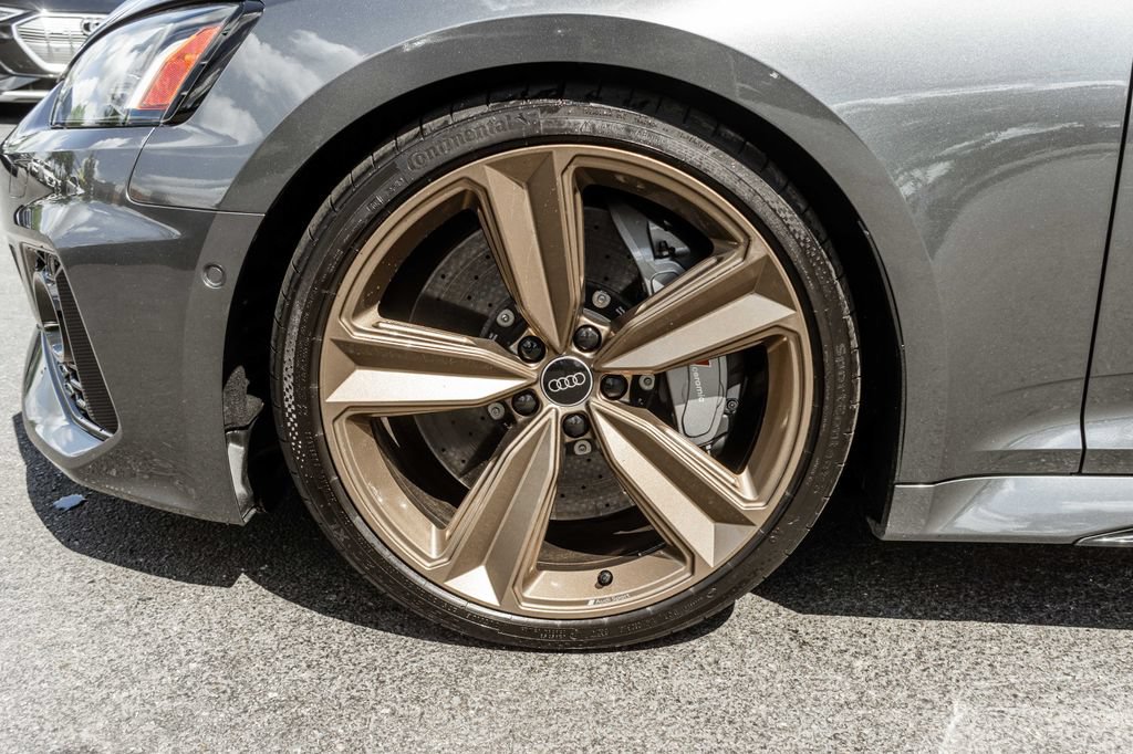 Used 2022 Audi RS 5 Sportback AWD/4WD image 32