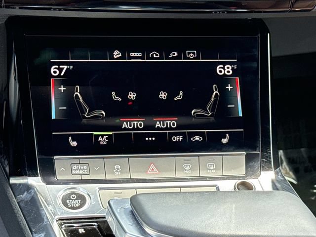 Used 2022 Audi e-tron Premium AWD/4WD image 22