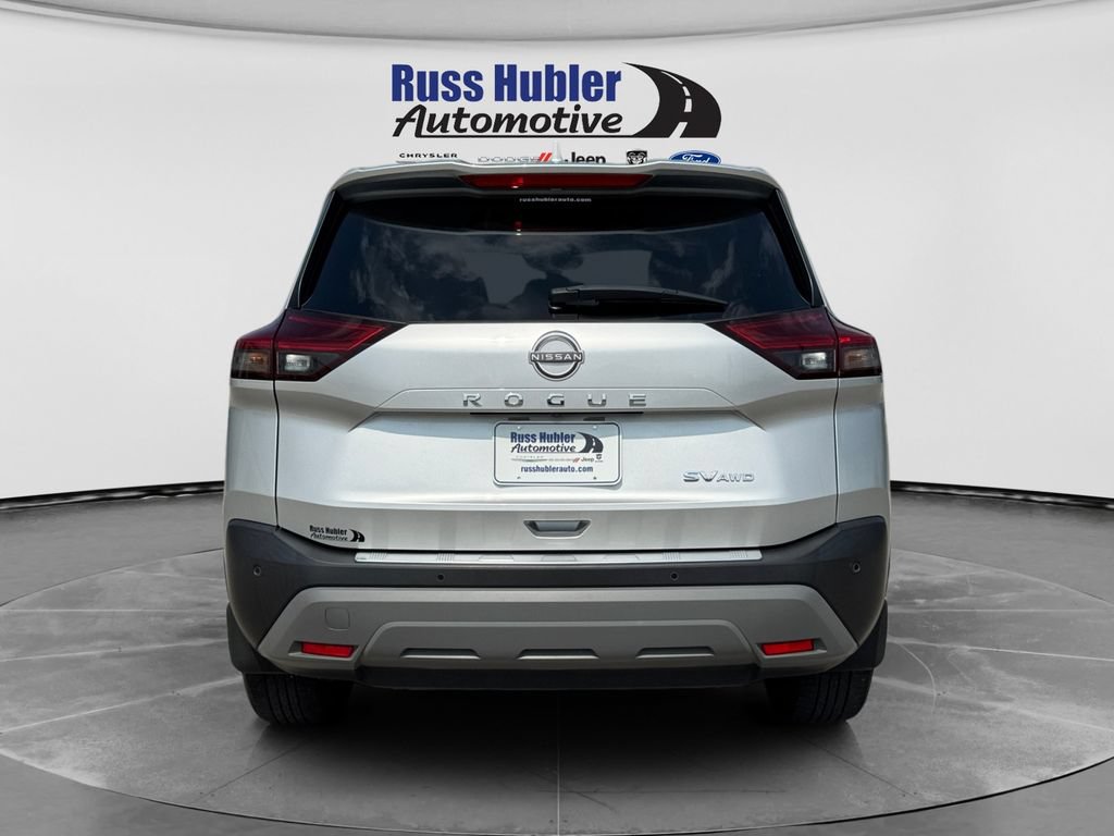Used 2023 Nissan Rogue SV AWD/4WD image 4