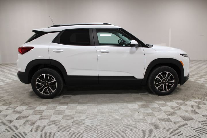 New 2026 Chevrolet TrailBlazer LT w/ Convenience Package image 9