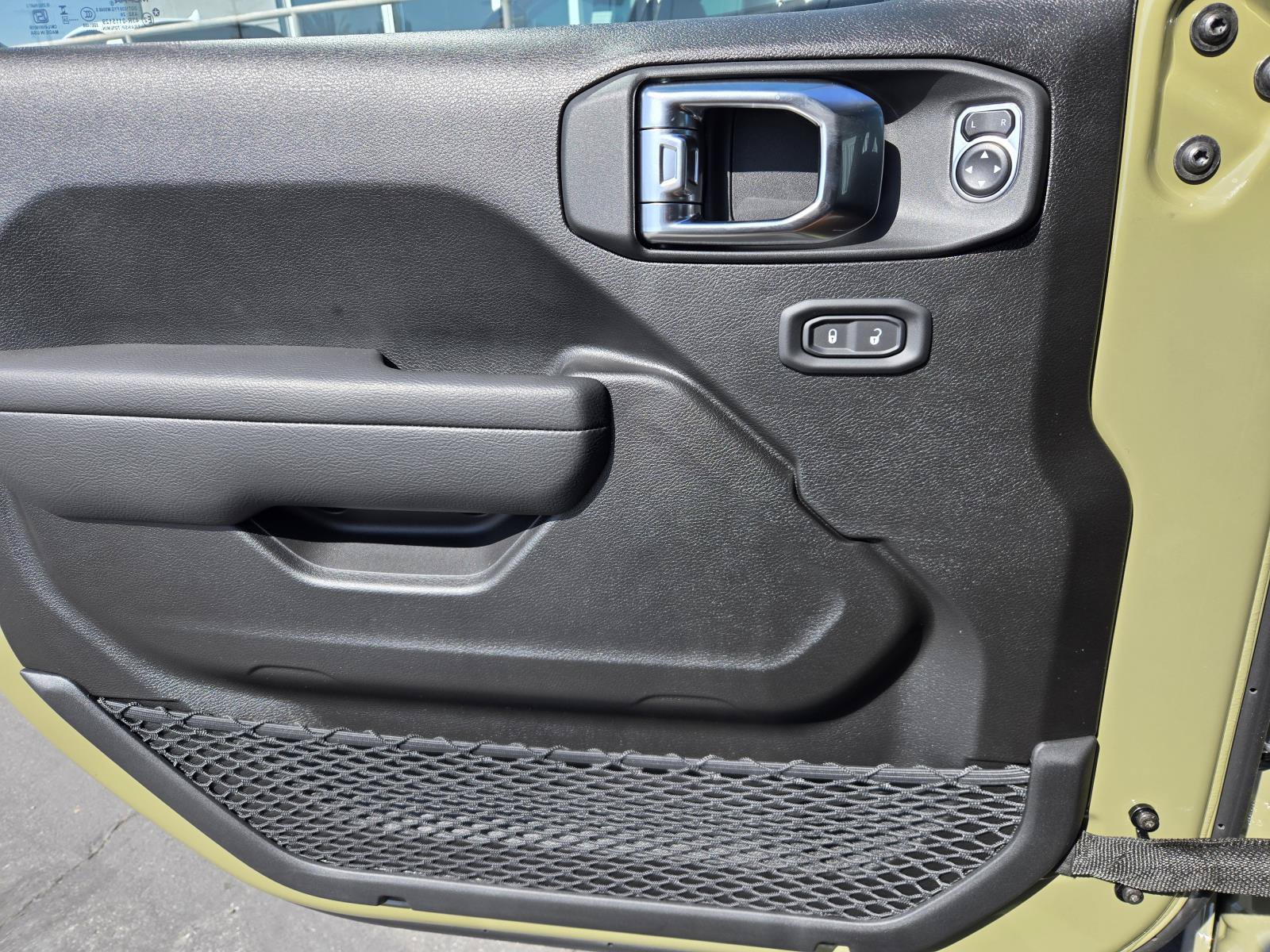 New 2026 Jeep Gladiator Rubicon w/ Steel Power Dome Hood Package AWD/4WD image 22