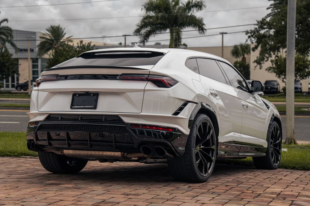 Used 2024 Lamborghini Urus S AWD/4WD image 6