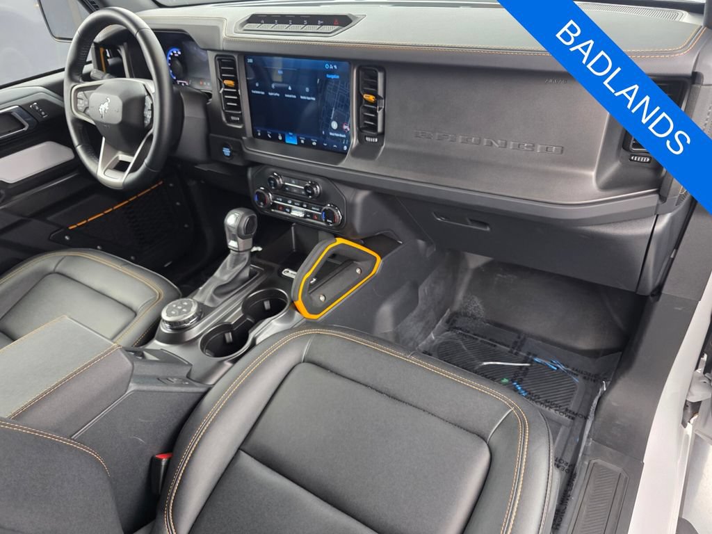 Used 2024 Ford Bronco Badlands w/ Sasquatch Package AWD/4WD image 27