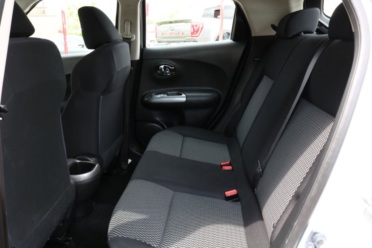 Used 2015 Nissan Juke S AWD/4WD image 35