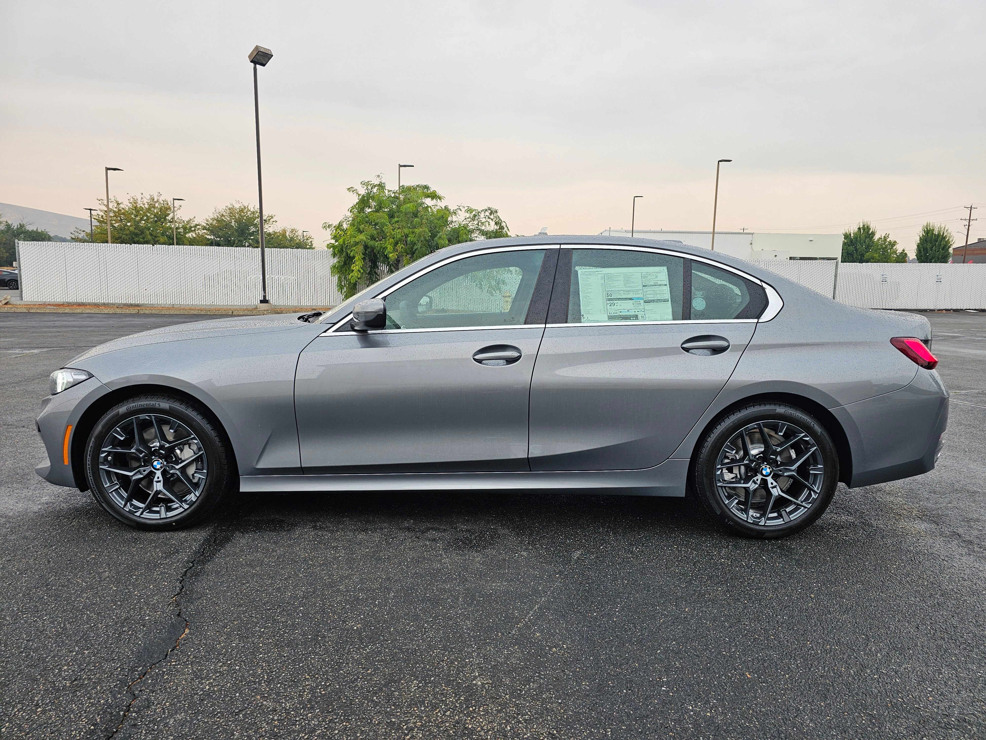 New 2025 BMW 330i xDrive Sedan image 3
