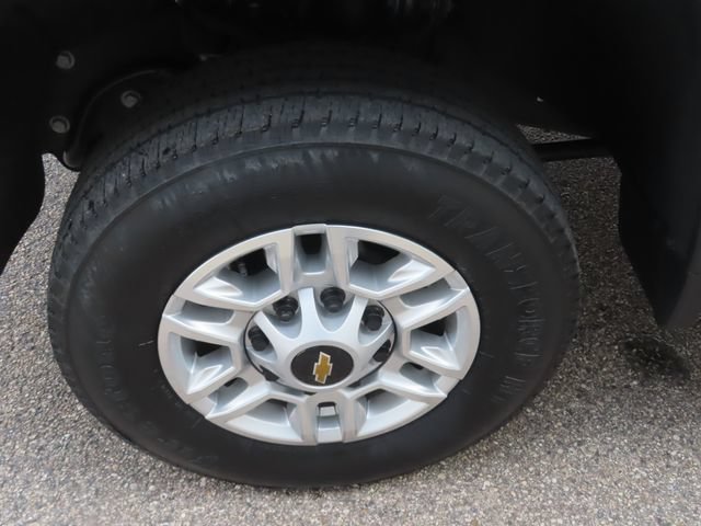 Used 2025 Chevrolet Silverado 2500 LT w/ Convenience Package AWD/4WD image 19