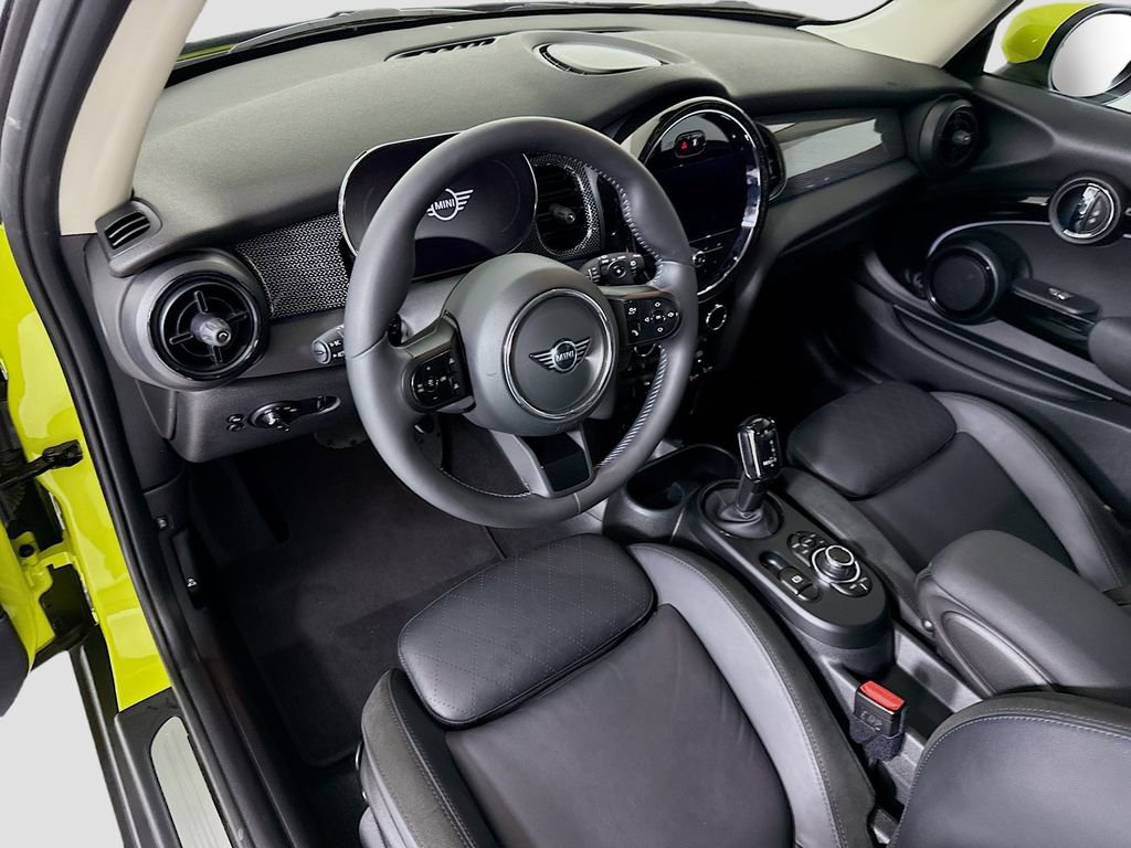 Certified 2024 MINI Cooper S w/ Signature Upholstery Package FWD image 9