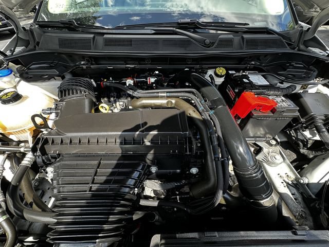Certified 2024 Lincoln Corsair AWD w/ Equipment Group 101A image 32