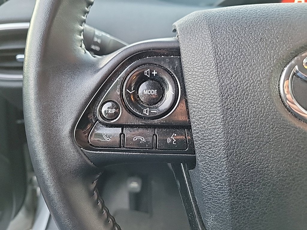 Used 2021 Toyota Prius Prime XLE FWD image 11