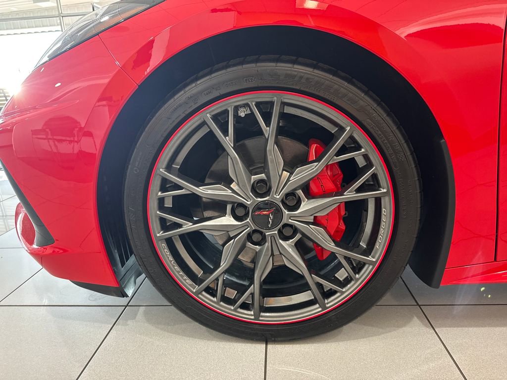 Used 2024 Chevrolet Corvette Stingray Preferred Cpe RWD image 31